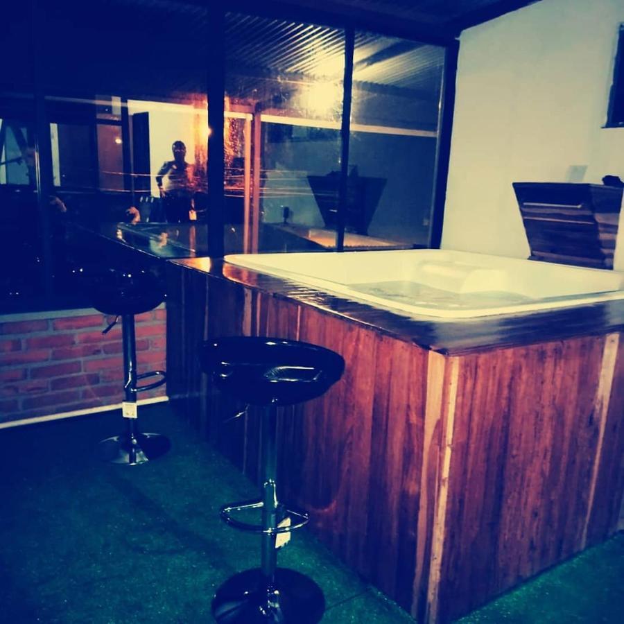 Hostal Spa Casa De Piedra Con Jacuzzi Santa Rosa de Cabal Exteriör bild
