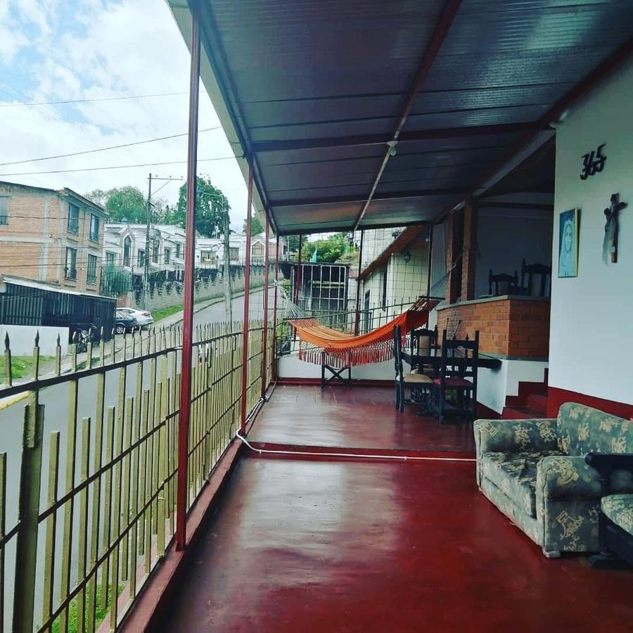 Hostal Spa Casa De Piedra Con Jacuzzi Santa Rosa de Cabal Exteriör bild
