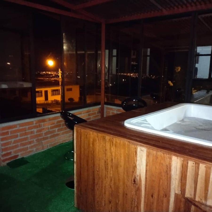 Hostal Spa Casa De Piedra Con Jacuzzi Santa Rosa de Cabal Exteriör bild